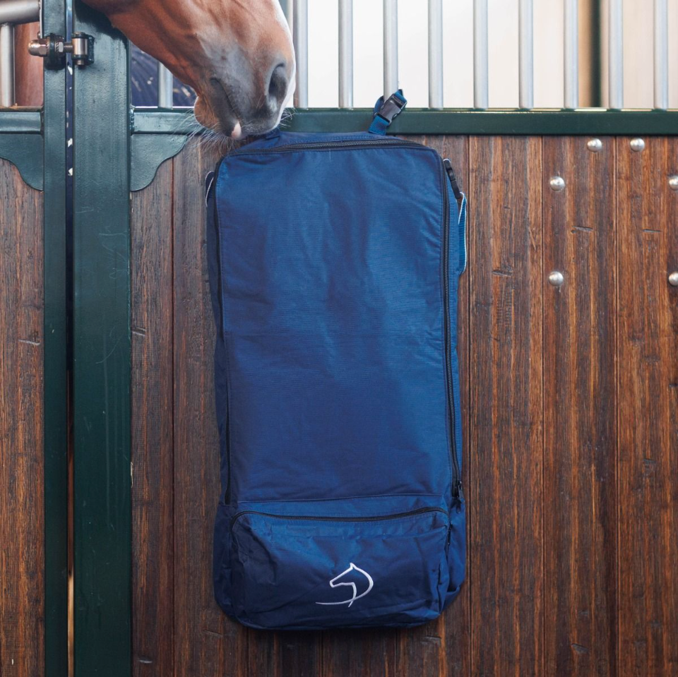Dominick Grooming Bag